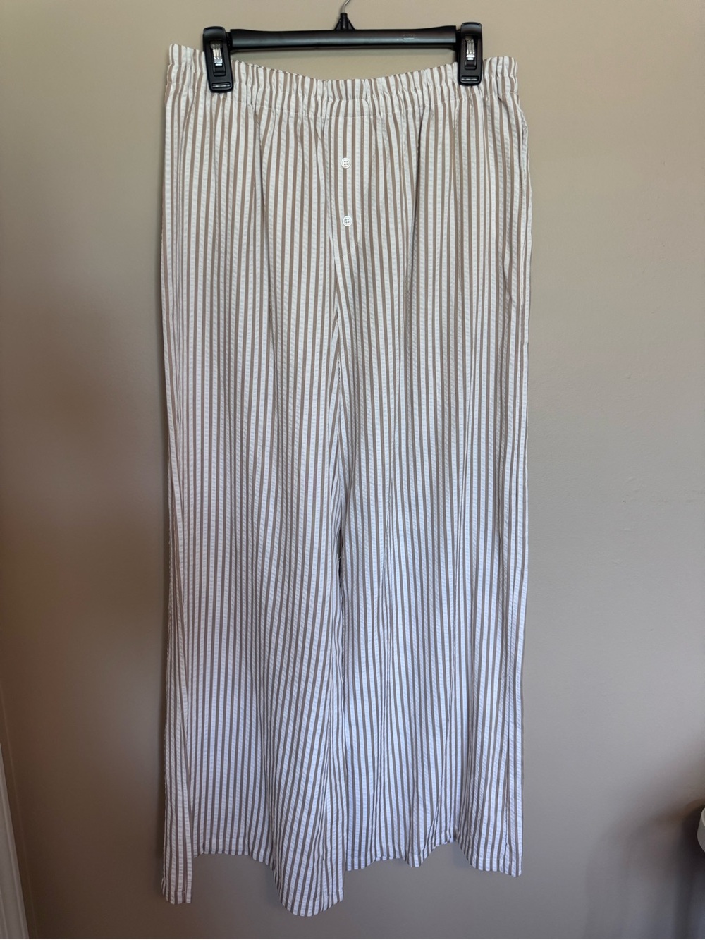 Sincerely Jules Cream and Taupe Striped Pull-On Wide Leg Pants